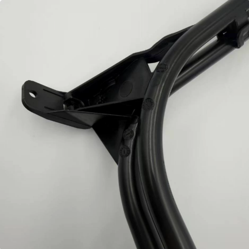 Engine Coolant Hose 1K0121070BD Fits VW Tiguan Golf Sharan Passat